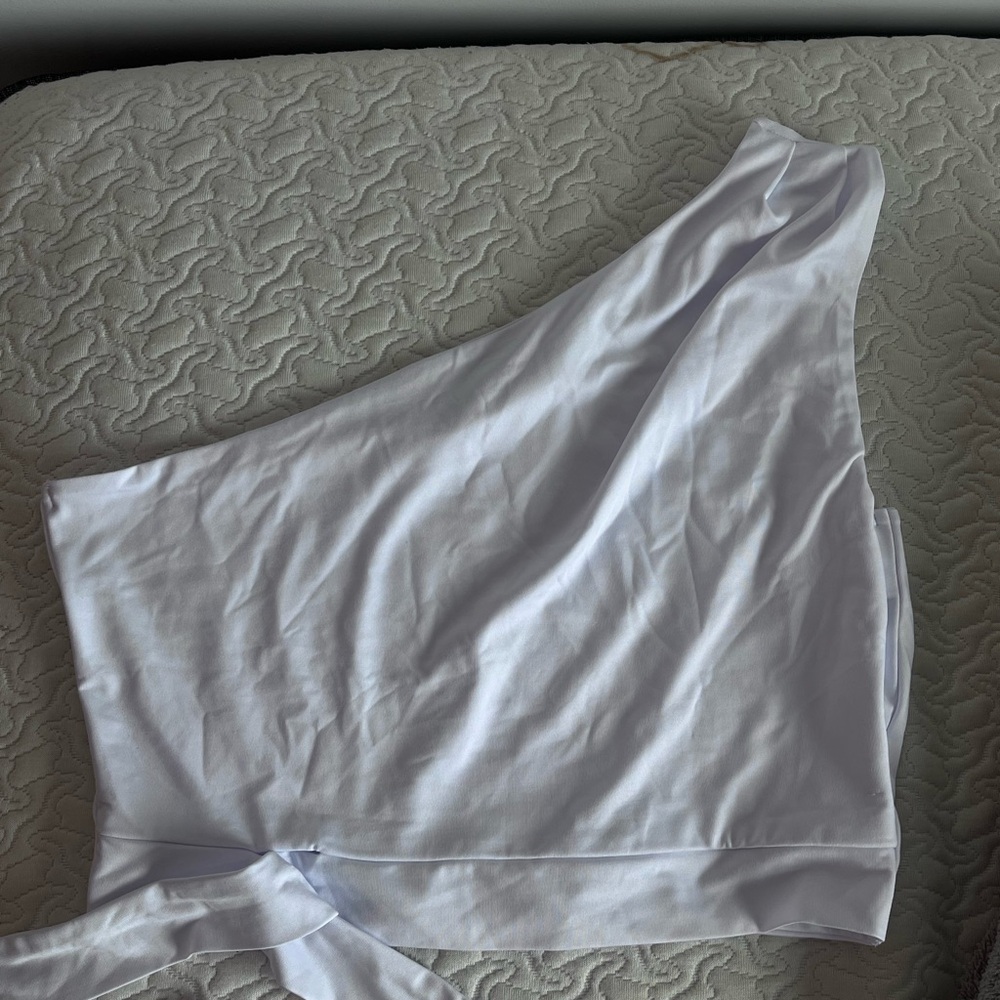 Luca & Grae White One-Shoulder Top